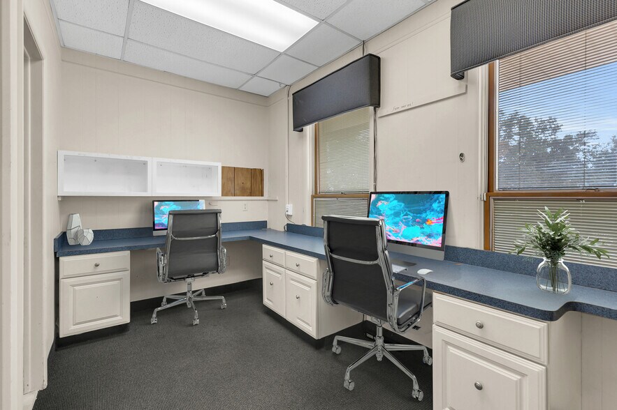 More Photos Of 9 Hospital Dr, Toms River Medical For Sale