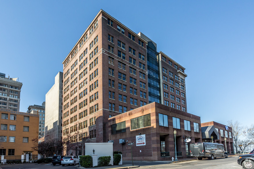 More Photos Of 22 N Front St, Memphis Office For Lease
