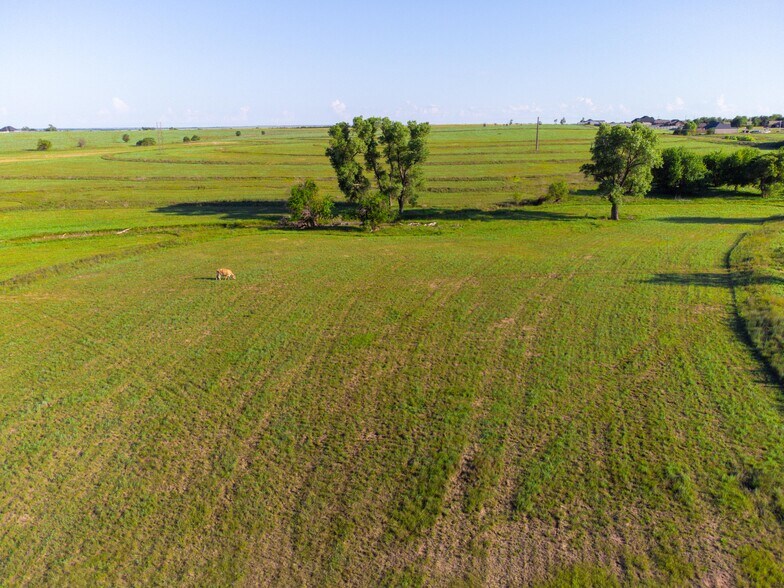 More Photos Of US Highway 277, Elgin Land For Sale
