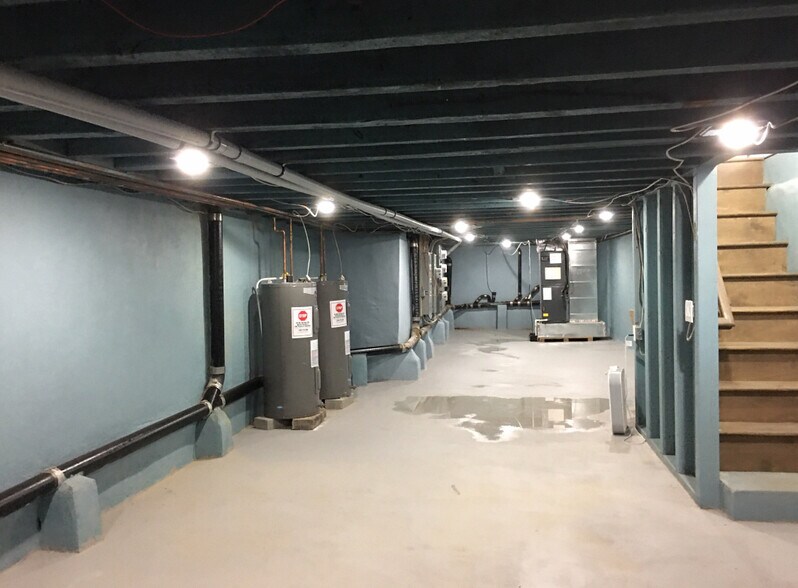 More Photos Of 4911 Frankford Ave, Philadelphia Storefront Retail Residential For Lease