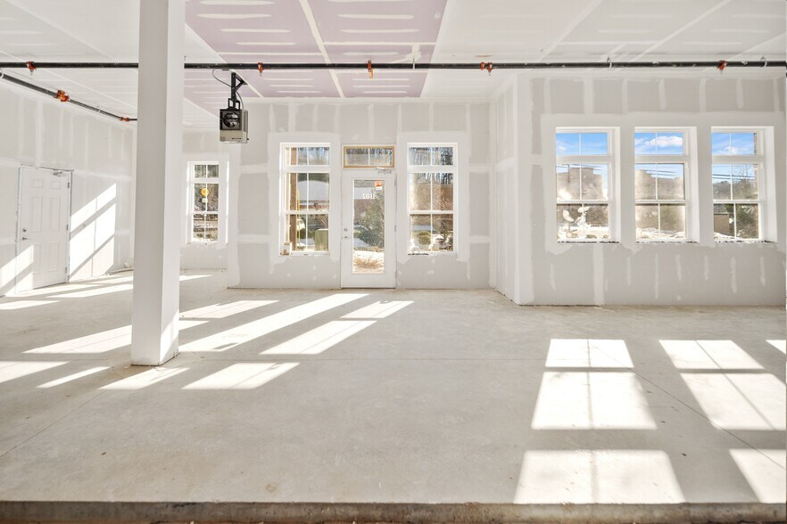 More Photos Of 155 & 221 Robinson Way, Boone Apartments For Lease