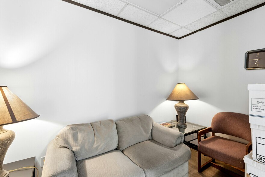 More Photos Of 3200 Steck Ave, Austin Office For Sale