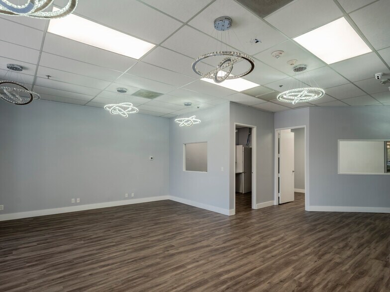 More Photos Of 3111 N University Dr, Coral Springs Office For Lease
