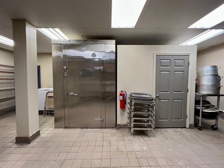 More Photos Of 4260 E Ponce De Leon Ave, Clarkston General Retail For Sale