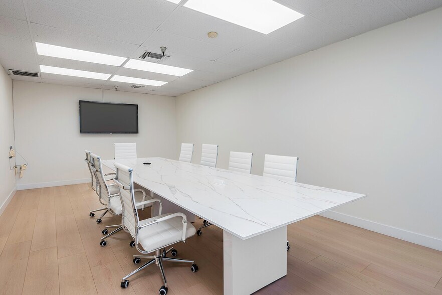 More Photos Of 500 Alamitos Ave, Long Beach Medical For Lease