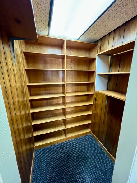 More Photos Of 219 N Oak Ave, Cookeville Medical For Lease