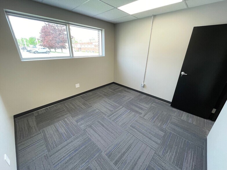 More Photos Of 222 N Buffalo St, Warsaw Office For Lease
