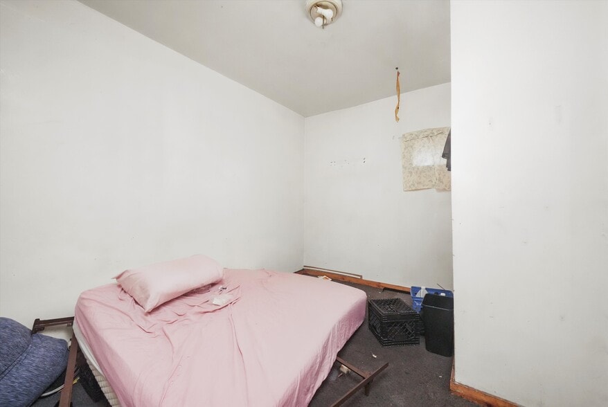 More Photos Of 4300-4310 W 16th St, Chicago Apartments For Sale