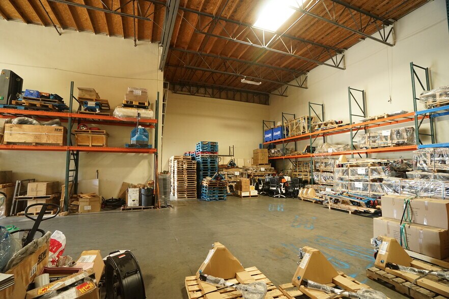 More Photos Of 1590 S Milliken Ave, Ontario Warehouse For Lease
