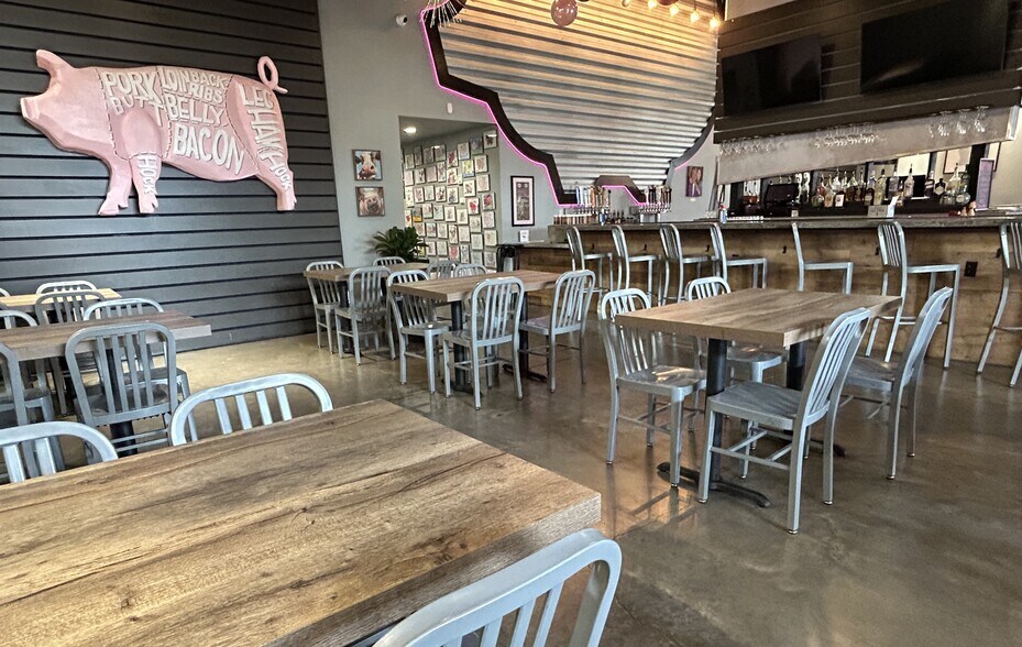 More Photos Of 8410 Line Ave, Shreveport Unknown For Lease