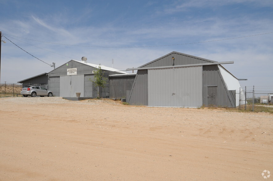 Primary Photo Of 56166 Handley Rd, Yucca Valley Warehouse For Sale