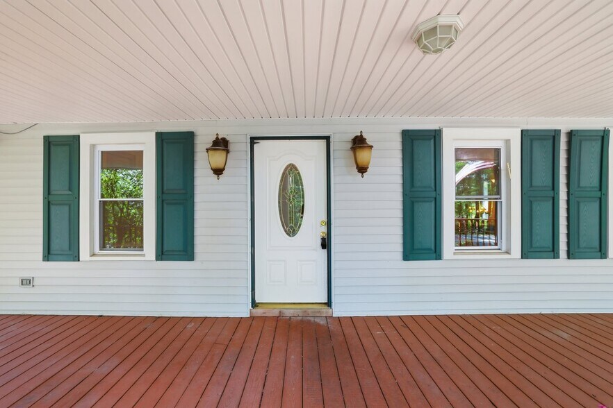 More Photos Of 1015 PA-390, Greentown Specialty For Sale
