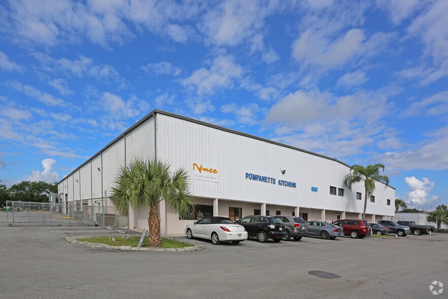 Primary Photo Of 6667 N 42nd Ter, Riviera Beach Warehouse For Lease