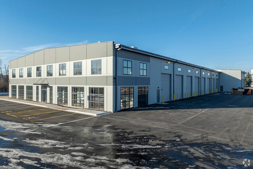 More Photos Of 1385 N Joliet Rd, Romeoville Service For Lease