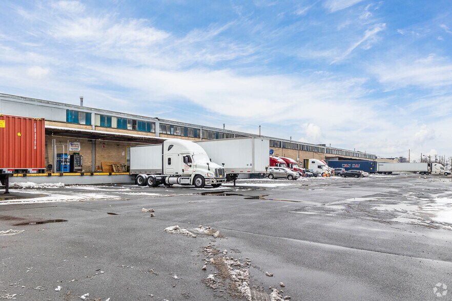 More Photos Of 1200 Fuller Rd, Linden Warehouse For Lease