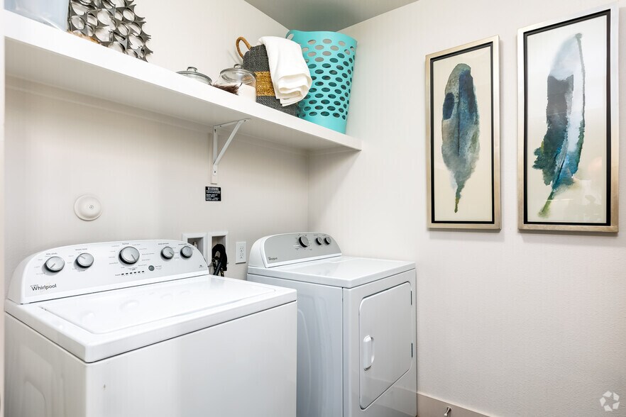 More Photos Of 110 W Cityline Dr, Richardson Apartments For Lease