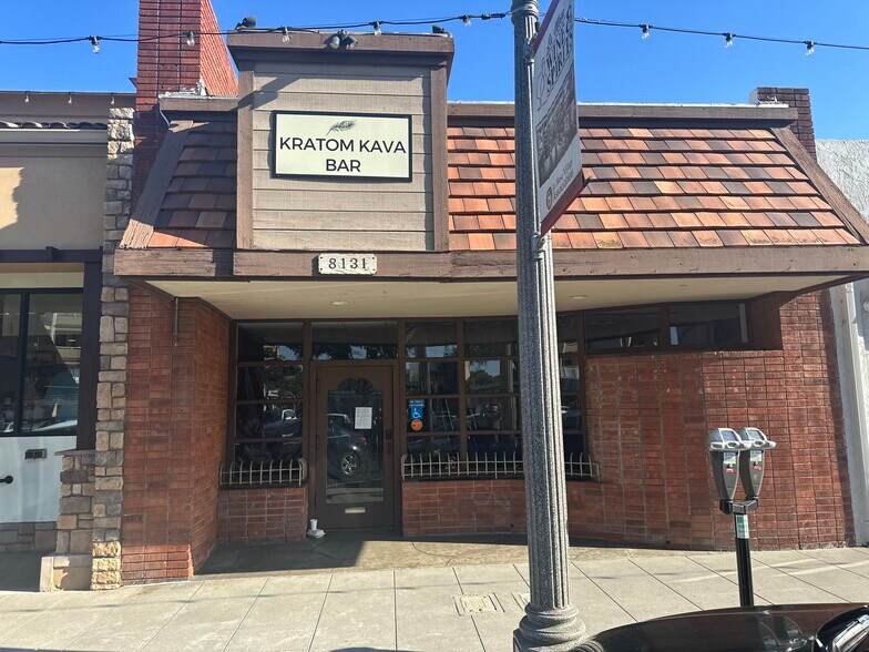 More Photos Of 8131 La Mesa Blvd, La Mesa Storefront For Lease