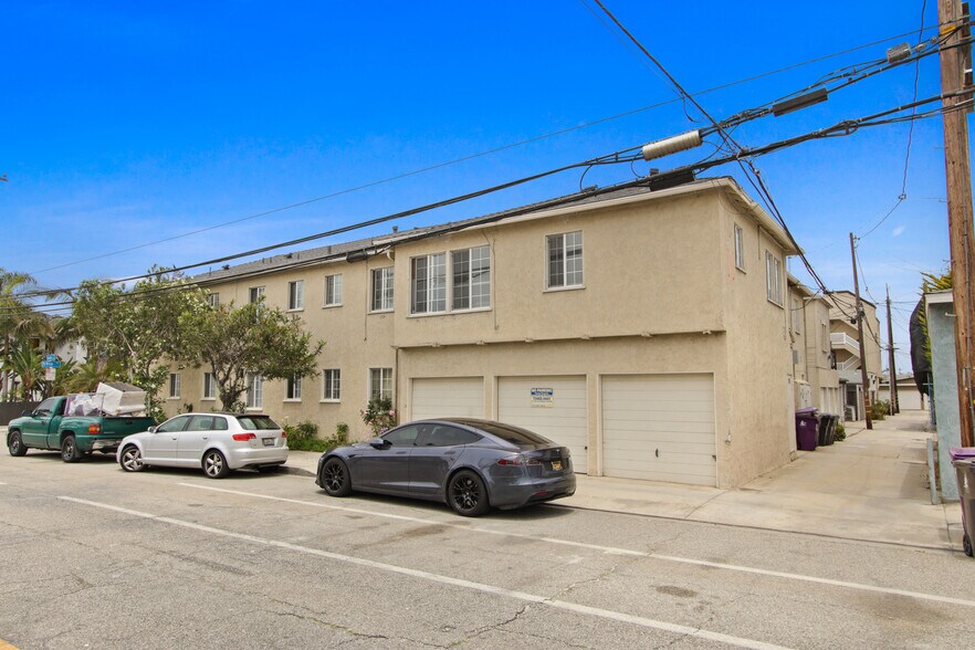 More Photos Of 5901 E Ocean Blvd, Long Beach Apartments For Sale