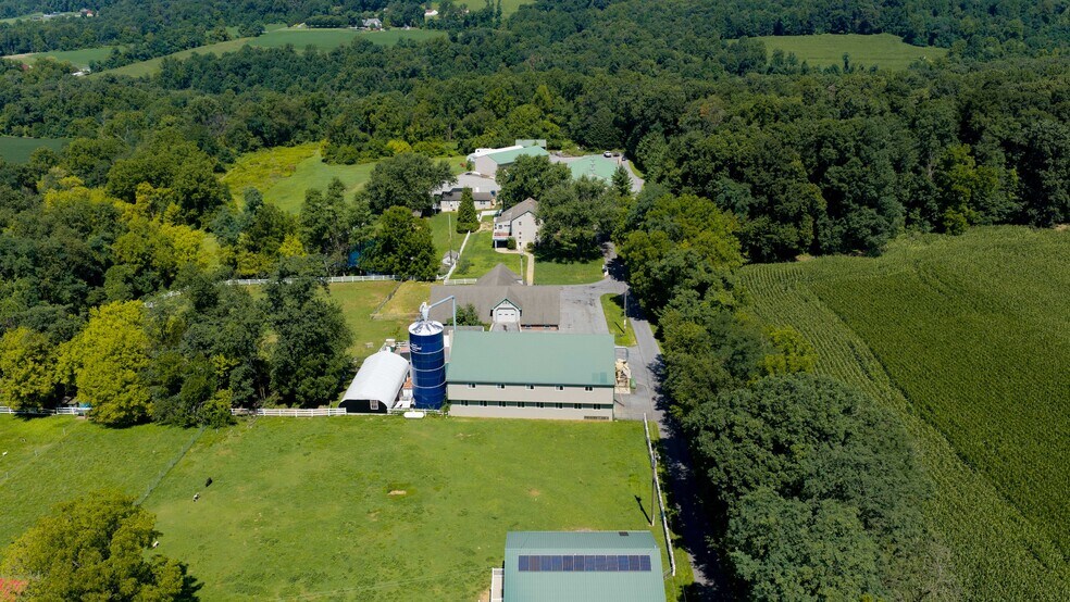 More Photos Of 197 Pencroft Dr N, Holtwood Industrial For Sale