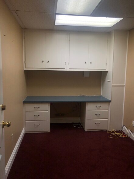 More Photos Of 6864 Indiana Ave, Riverside Office For Lease