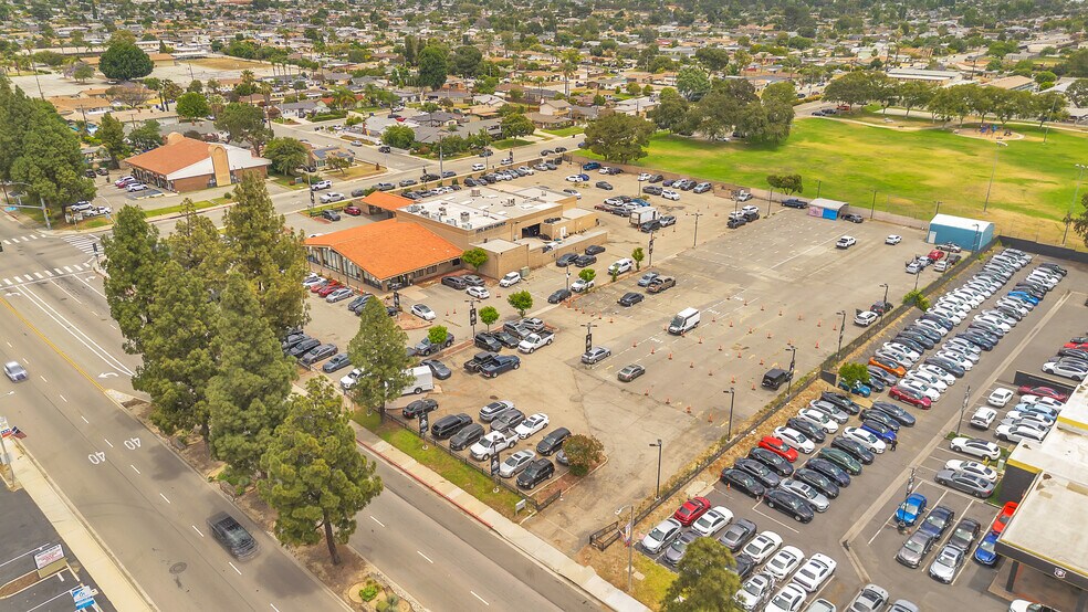 More Photos Of 10325 Central Ave, Montclair Auto Dealership For Lease