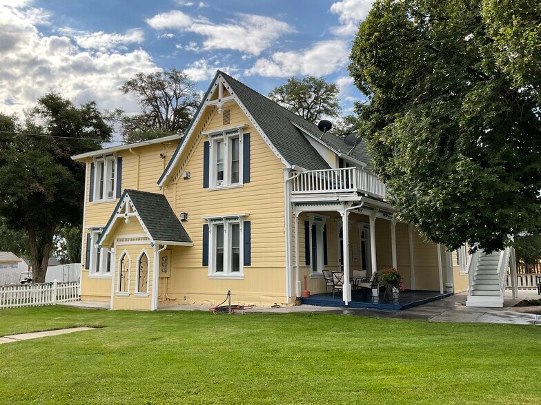 Primary Photo Of 155 Townsend St, Cedarville Apartments For Sale