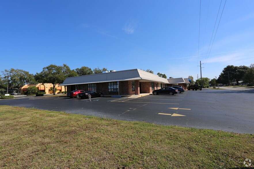 More Photos Of 2290 S Volusia Ave, Orange City Storefront Retail Office For Sale