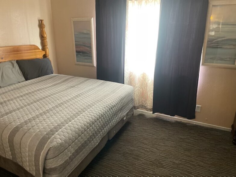 More Photos Of 4150 Solteros St, Las Vegas Multifamily For Sale