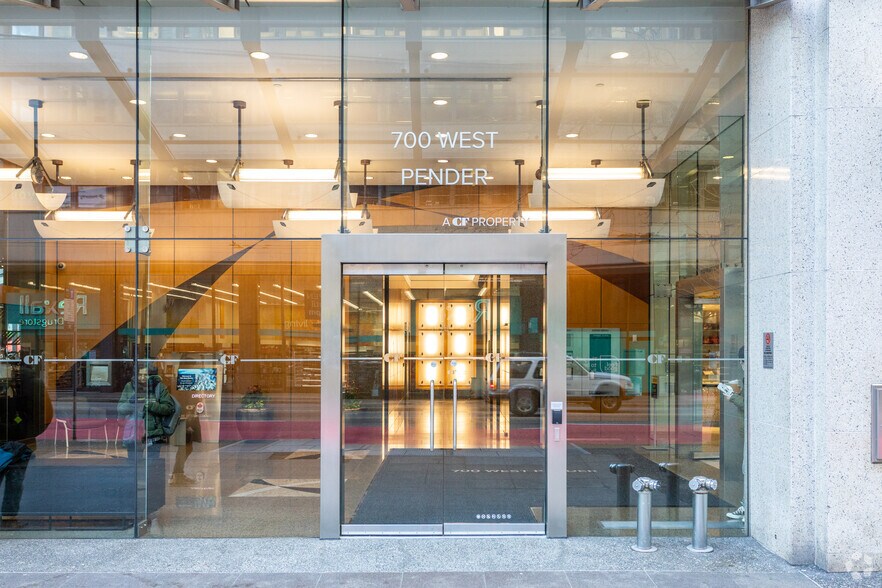 More Photos Of 700 W Pender St, Vancouver Office For Lease