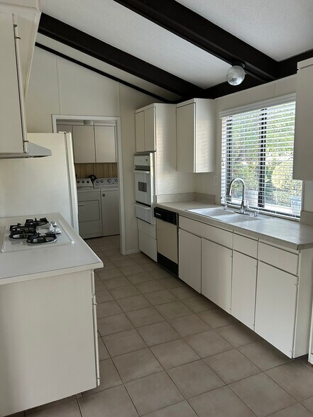 More Photos Of 25071 Monroe Ave, Murrieta Land For Sale