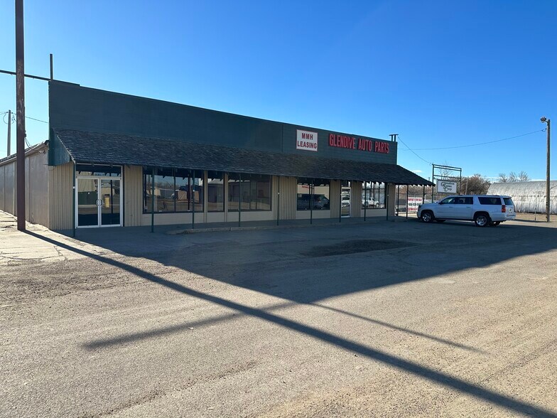 Primary Photo Of 1021 W Bell St, Glendive Storefront Retail Office For Sale
