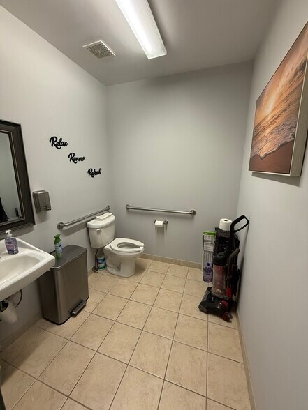 More Photos Of 145 Hilden Rd, Saint Augustine Unknown For Lease