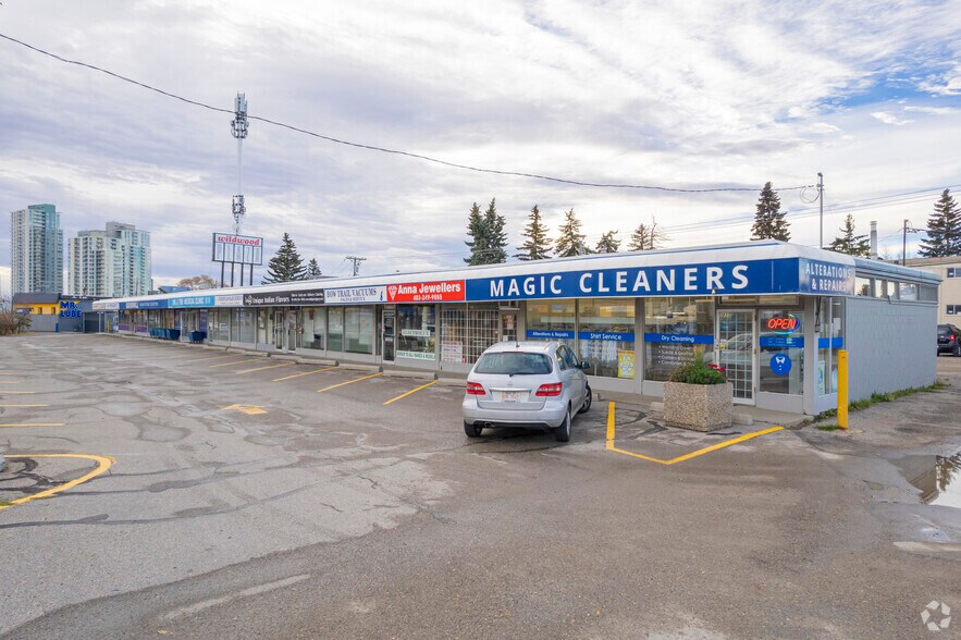 More Photos Of 3819 Bow Trl SW, Calgary General Retail For Lease