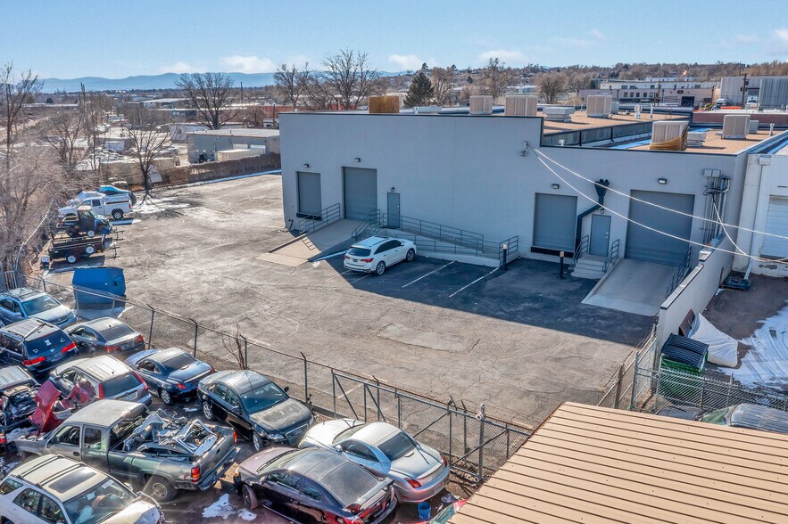 More Photos Of 3020-3040 S Tejon St, Englewood Warehouse For Lease