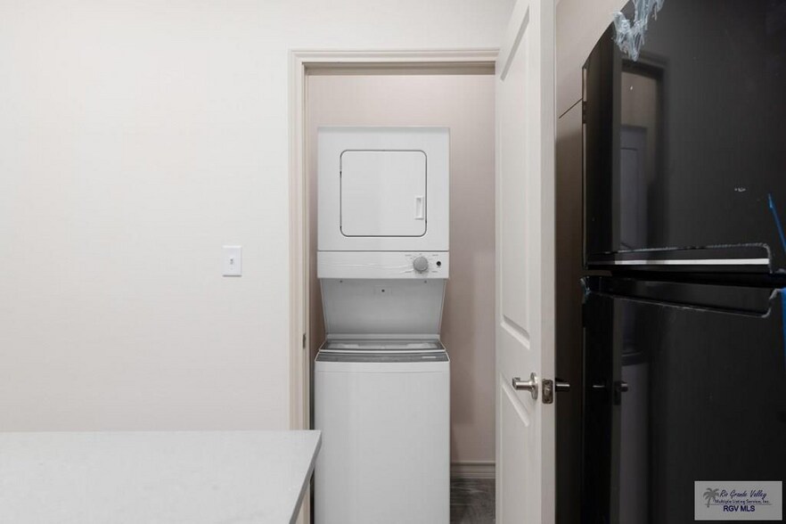 More Photos Of 2107 Village Center Blvd, Brownsville Apartments For Sale