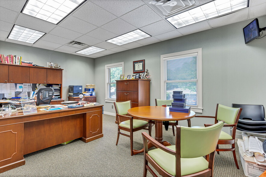 More Photos Of 280 Commonwealth Dr, Greenville Bank For Sale