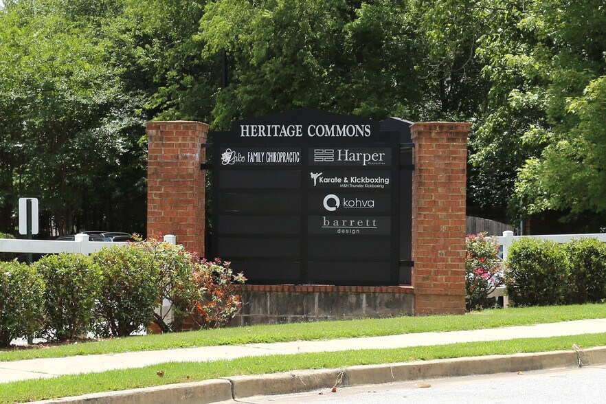 More Photos Of 912 Holcomb Bridge Rd, Roswell Office For Lease