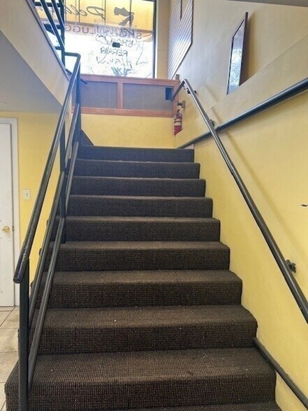 More Photos Of 21 Pelham St, Newton General Retail For Sale