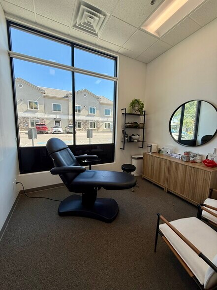 More Photos Of 12481 S Fort St, Draper Medical For Lease