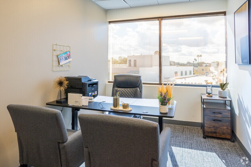 More Photos Of 4221 Wilshire Blvd, Los Angeles Office For Lease