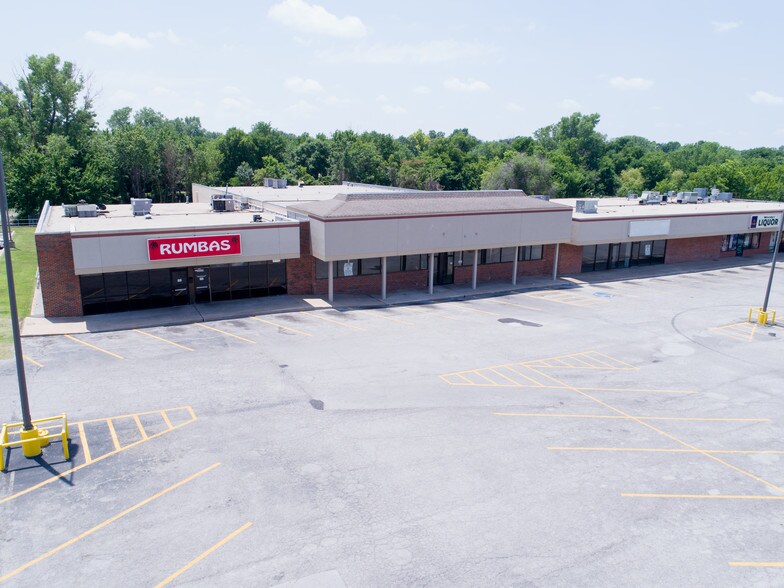 More Photos Of 12540-12564 E 21st St, Tulsa Unknown For Lease