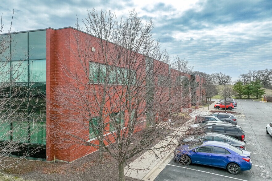 More Photos Of 12151-12199 Regency Pky, Huntley Office For Sale