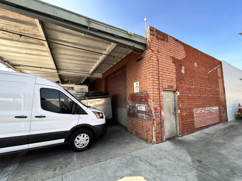 Primary Photo Of 3228 N Figueroa St, Los Angeles Industrial For Lease