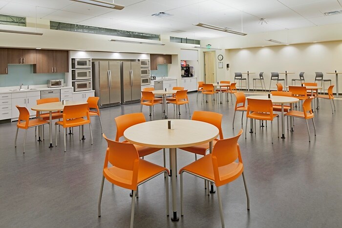 More Photos Of 6912 S Quentin St, Centennial Light Distribution For Lease