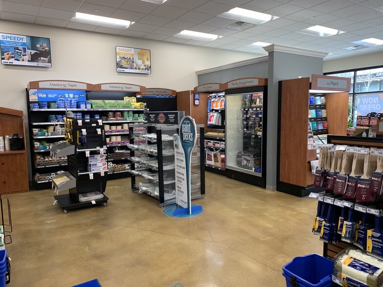 More Photos Of 5740 Broadway, Bronx Storefront For Lease