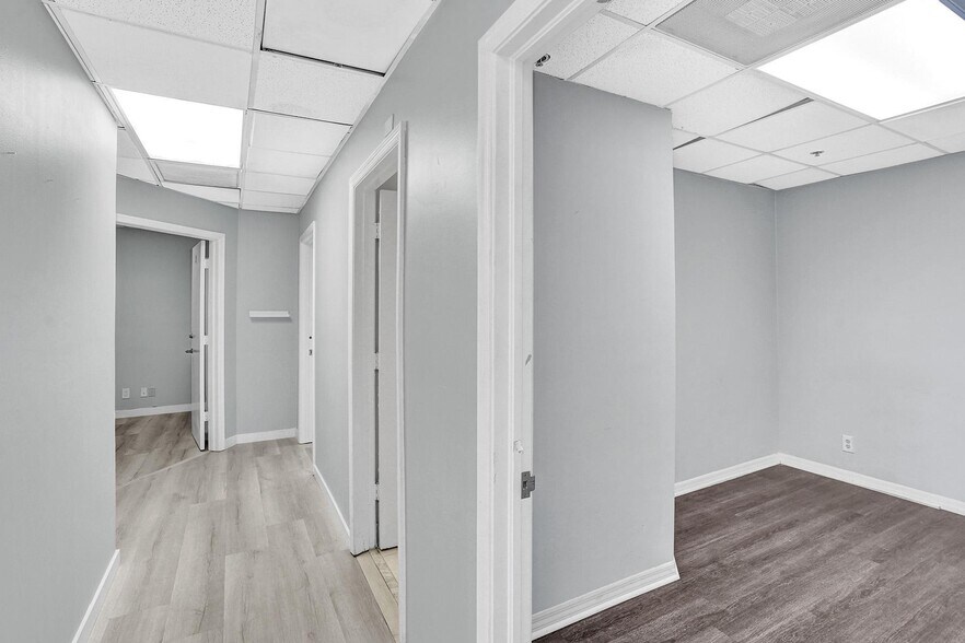 More Photos Of 2400 W Copans Rd, Pompano Beach Showroom For Lease