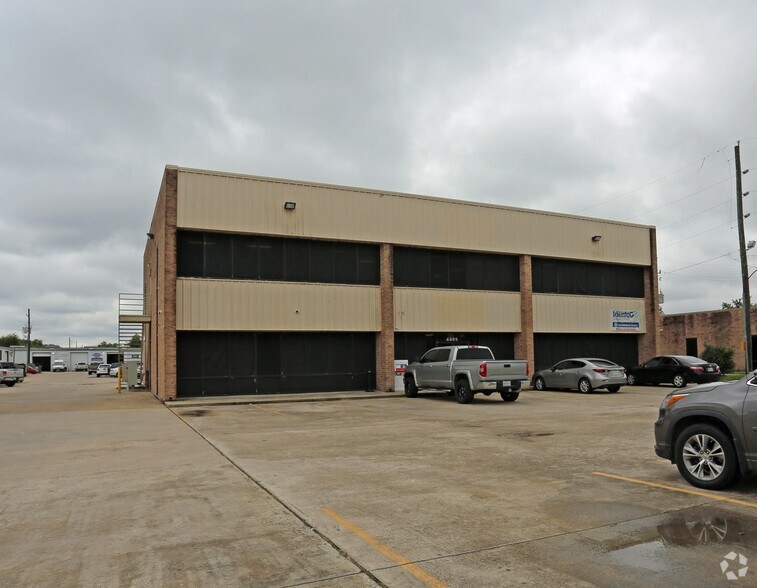 Primary Photo Of 4405 Spring Cypress Rd, Spring Flex For Lease