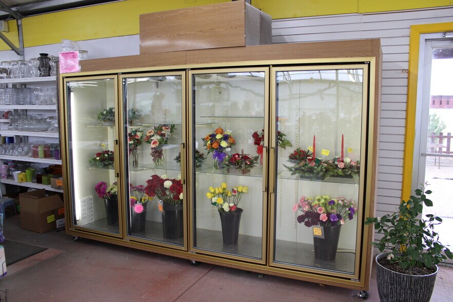 More Photos Of 242 S 9th St, Burlington Garden Center For Sale