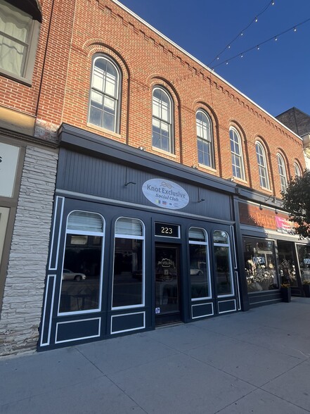 Primary Photo Of 223 Huron Ave, Port Huron Storefront Retail Residential For Sale