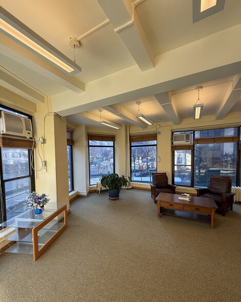 More Photos Of 2061-2065 Broadway, New York Apartments For Sale